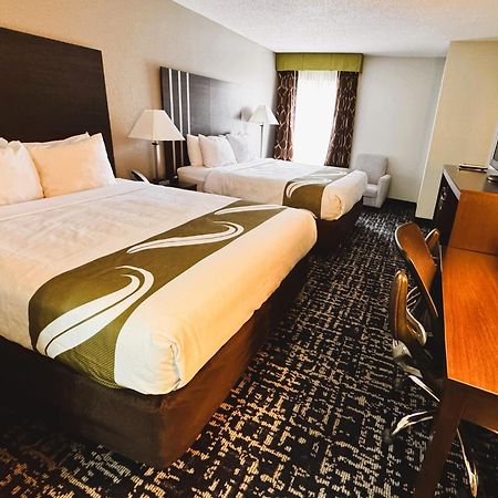 Quality Inn Клівленд Екстер'єр фото