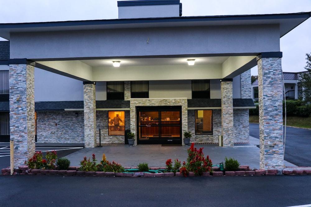 Quality Inn Клівленд Екстер'єр фото