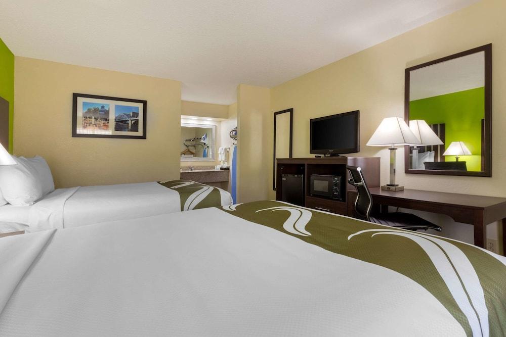 Quality Inn Клівленд Екстер'єр фото