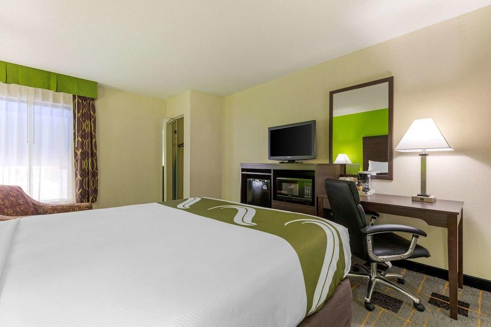 Quality Inn Клівленд Екстер'єр фото