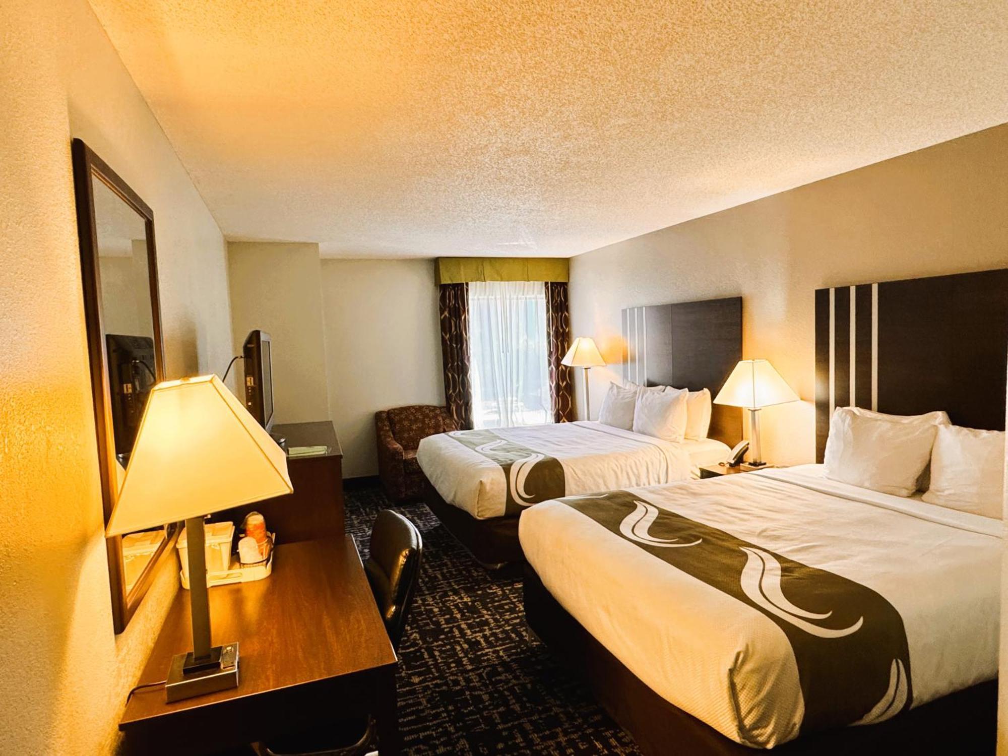 Quality Inn Клівленд Екстер'єр фото